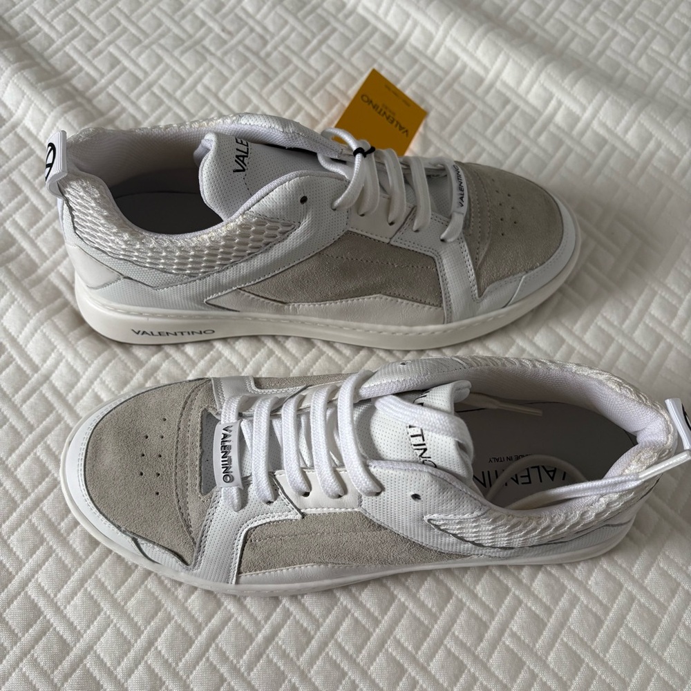 MARIO VALENTINO DONALD WHITE MEN SNEAKERS AUTHENTIC SIZE 7